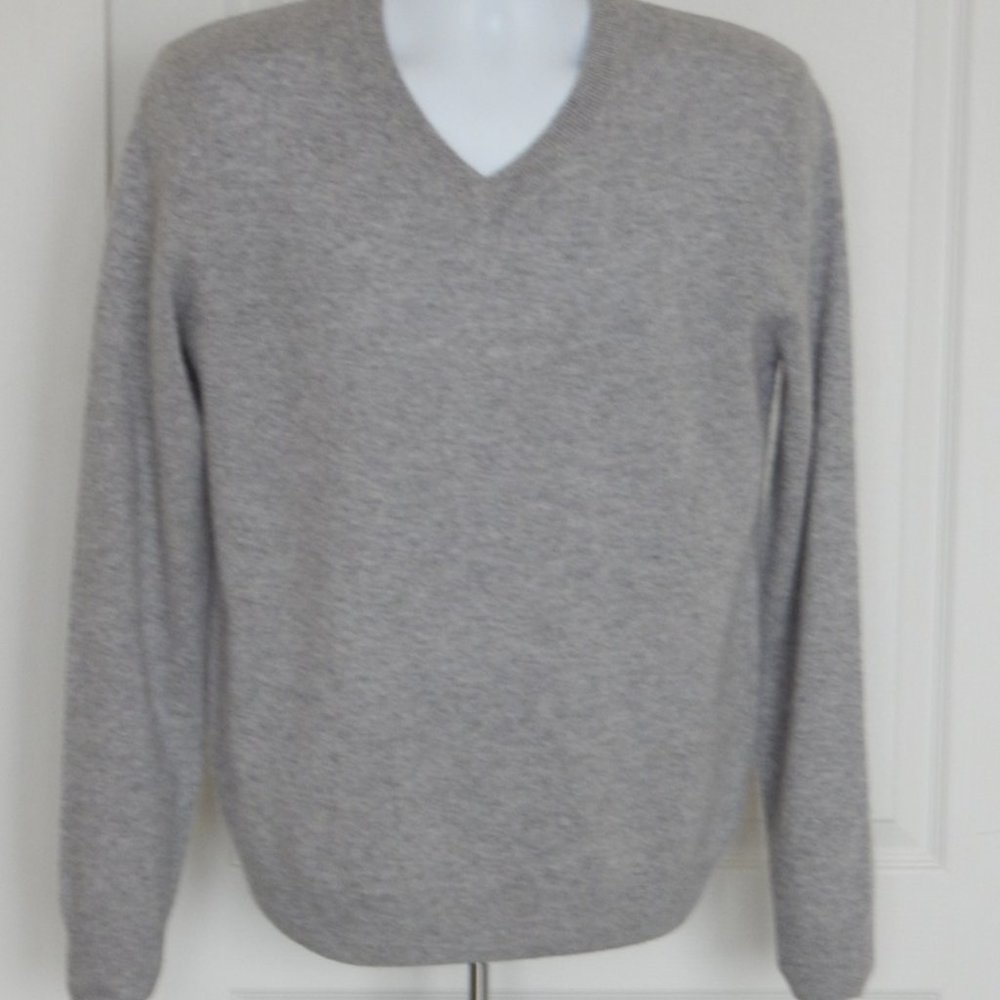 NWT Men’s PAOLO MONDO Luxury 2-PLY Cashmere V-NECK Knit Light Gray Sweater SMALL